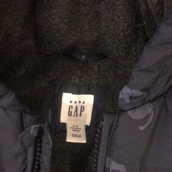 Baby gap bunting - Picture 2 of 2